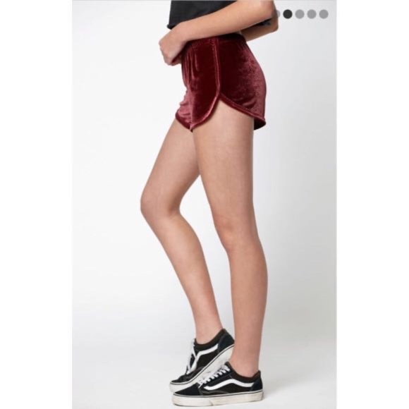 Brandy Melville Pants - Brandy Melville shorts Lissette lounge velvet burgundy